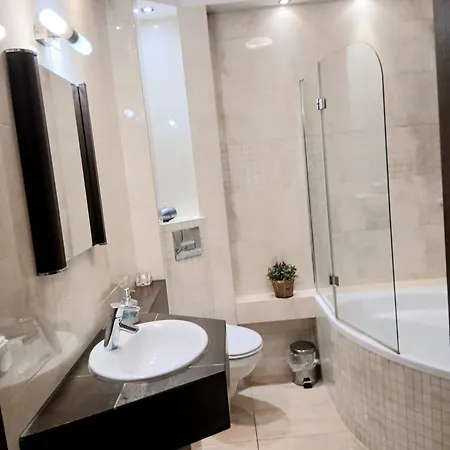 Διαμέρισμα Z Ogrodem, 20 Metrow Od Plazy *