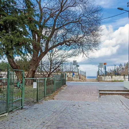 Apartment Z Ogrodem, 20 Metrow Od Plazy *