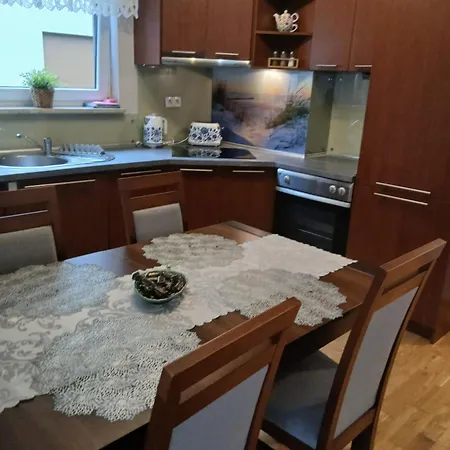 Lägenhet Z Ogrodem, 20 Metrow Od Plazy Gdańsk