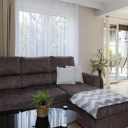 Z Ogrodem, 20 Metrów Od Plaży *